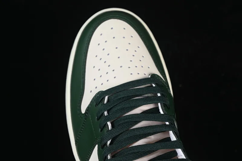 All categories Air Jordan Jordan series basketball shoes Air Jordan 1 High Air Jordan 1 High OG "Fir" AJ1 Joe 1 fir green high-top basketball shoes FD2596-101